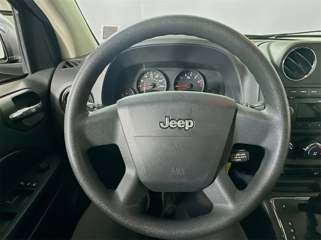 2010 Jeep COMPASS Base